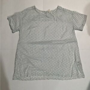 White and Black Casual Blouse with Geometric Pattern